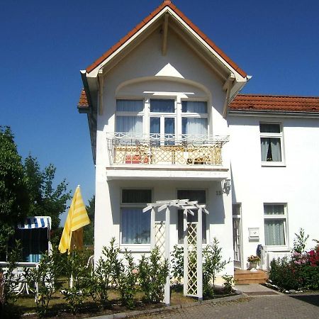 Pension Mittag Heringsdorf  Buitenkant foto