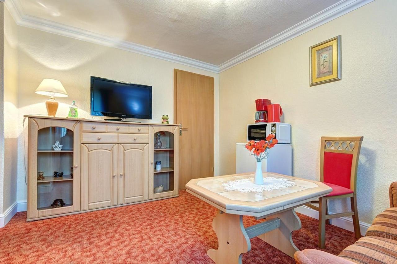 Pension Mittag Heringsdorf  Buitenkant foto