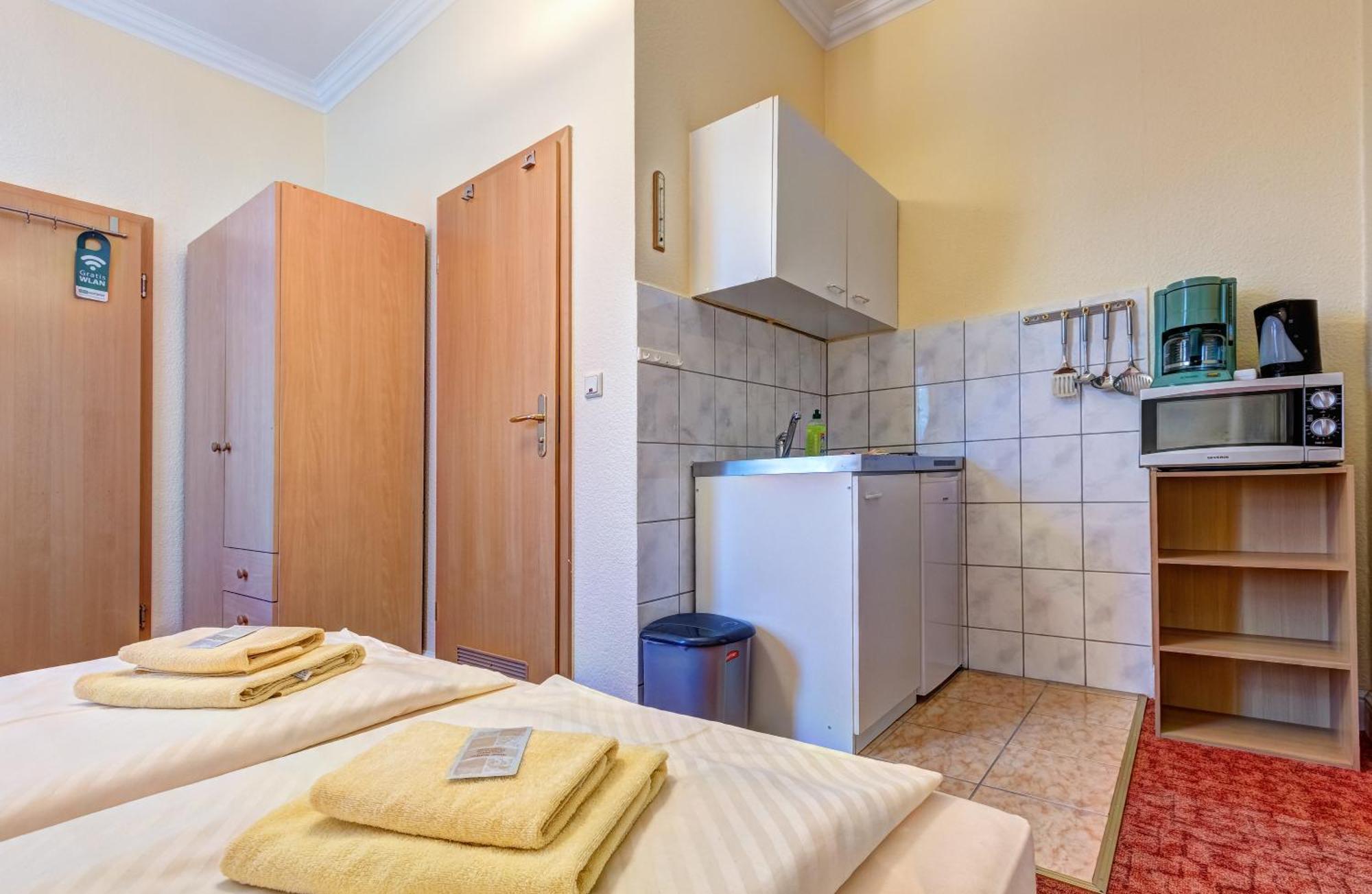 Pension Mittag Heringsdorf  Buitenkant foto