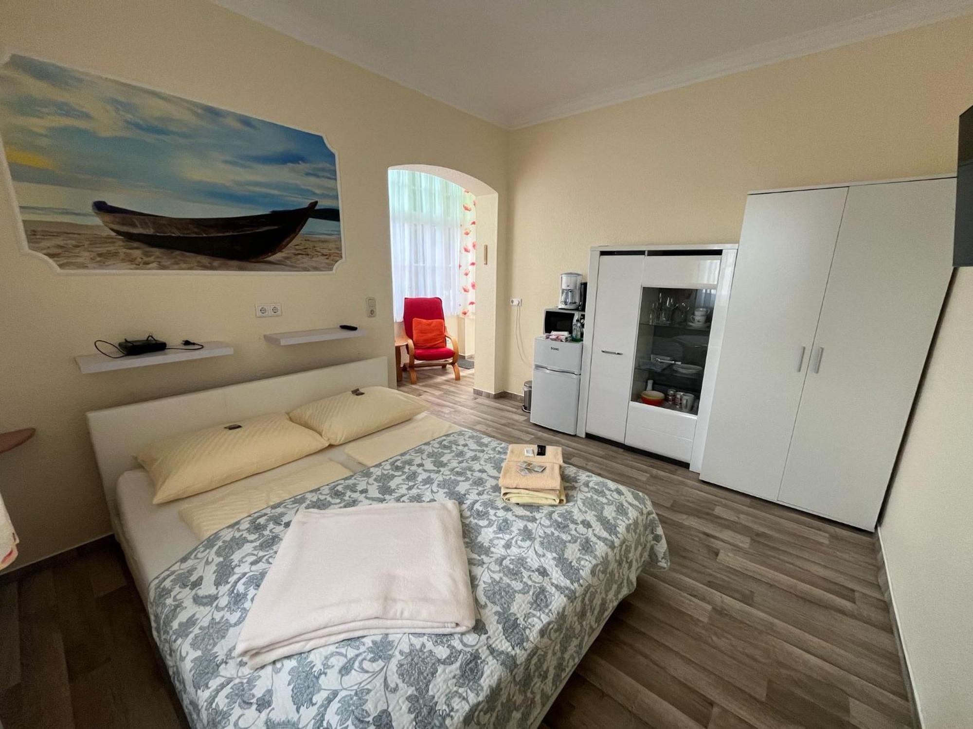 Pension Mittag Heringsdorf  Buitenkant foto