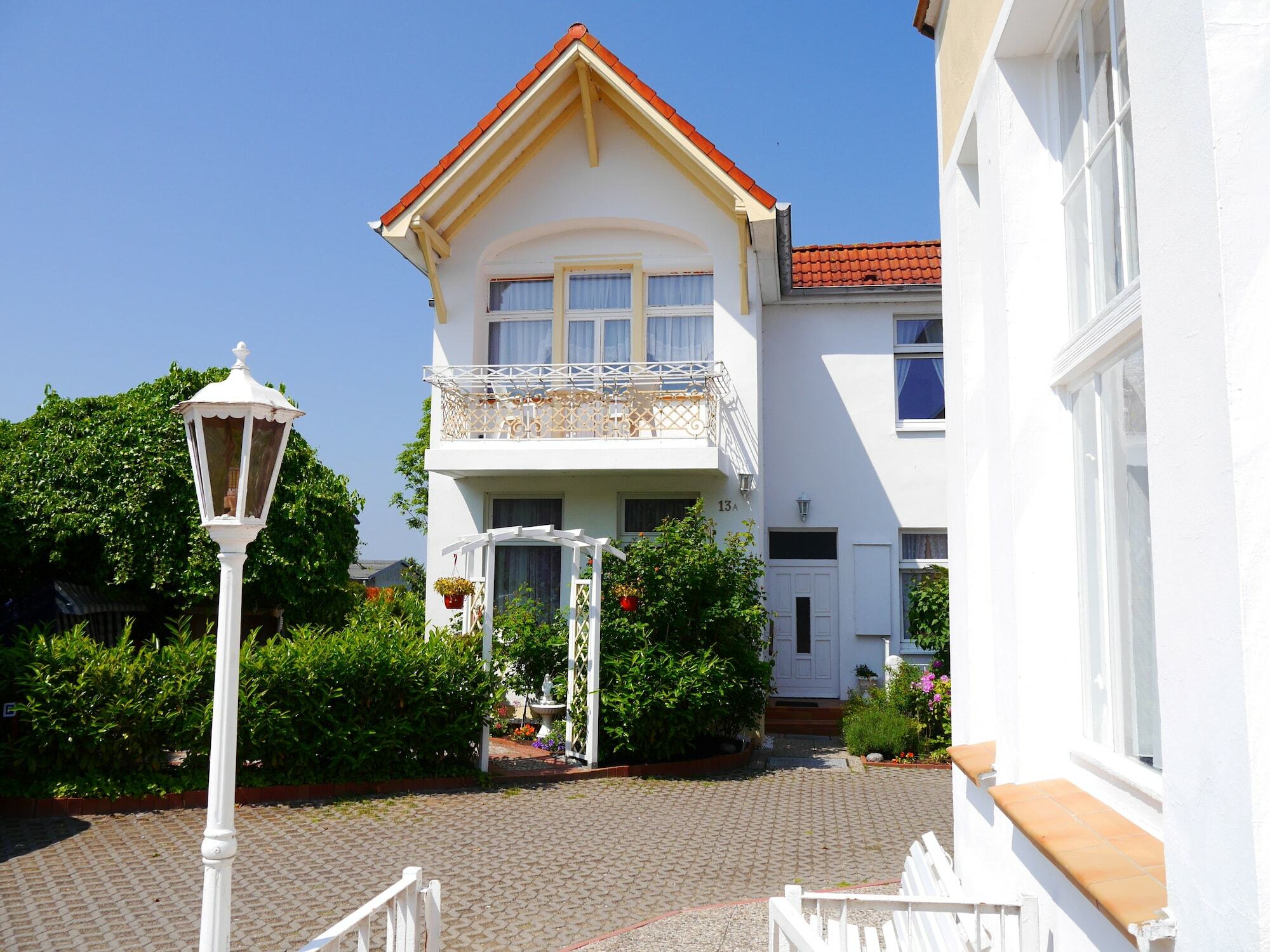 Pension Mittag Heringsdorf  Buitenkant foto